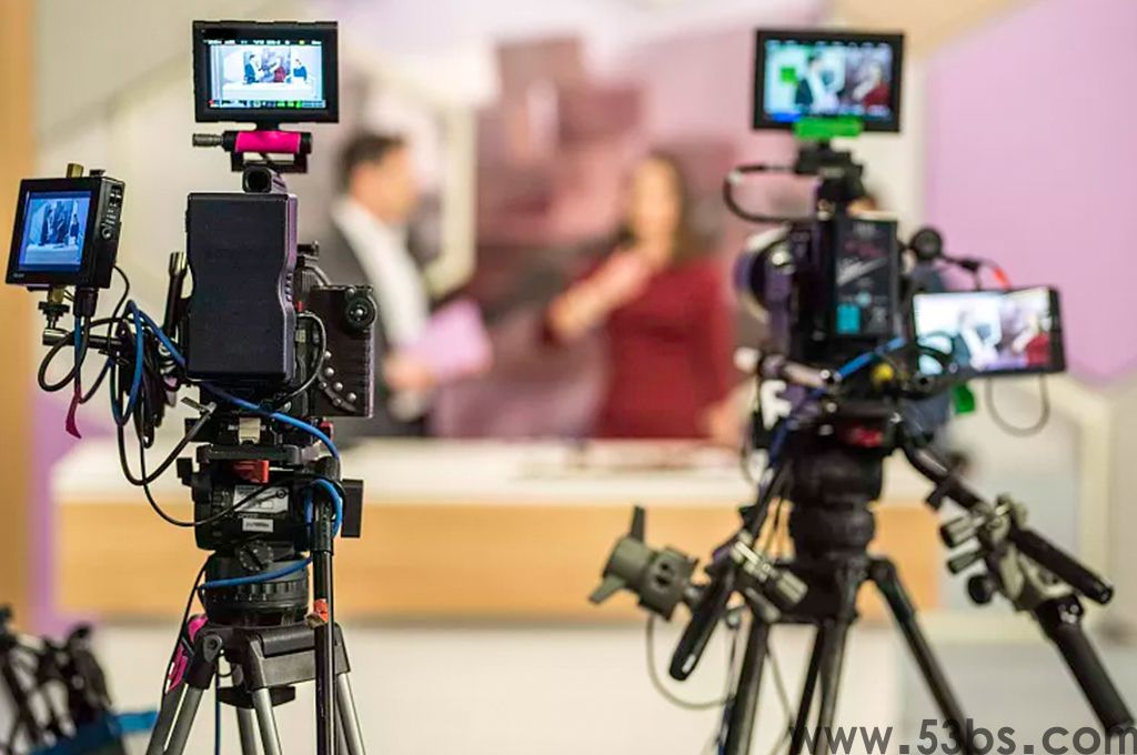 什么是校园电视台(图1)