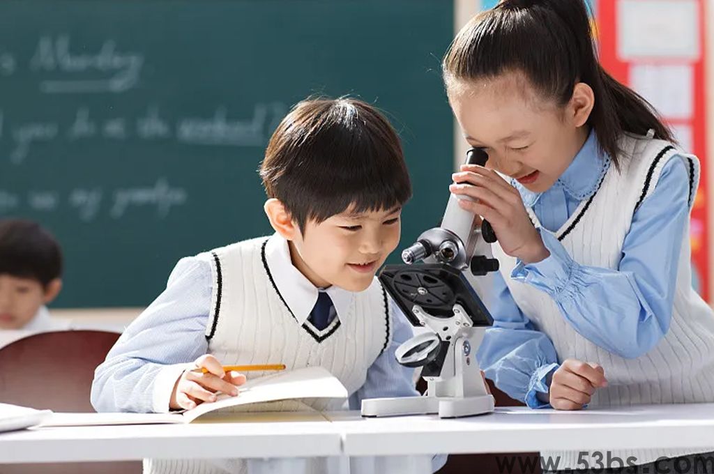 科研管理信息系统(图1)