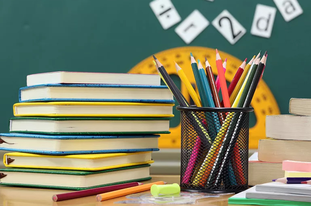 教材管理系统(图1)