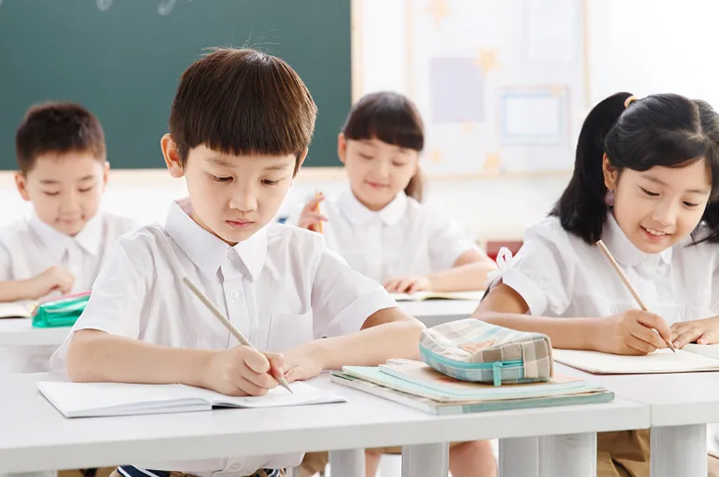 智慧课堂授课系统解决方案(图1)