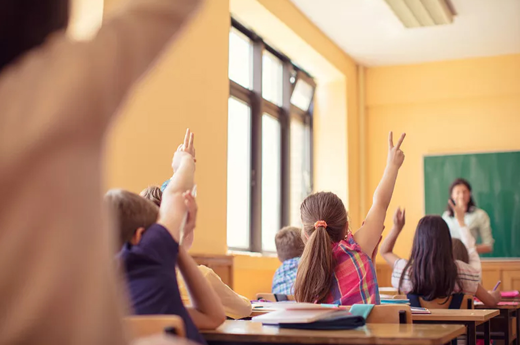 智慧课堂系统框架设备及系统介绍(图1)