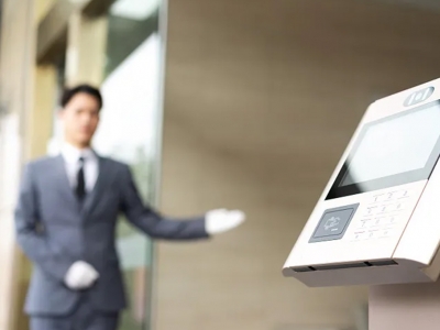 智慧班牌解决方案包含哪些内容